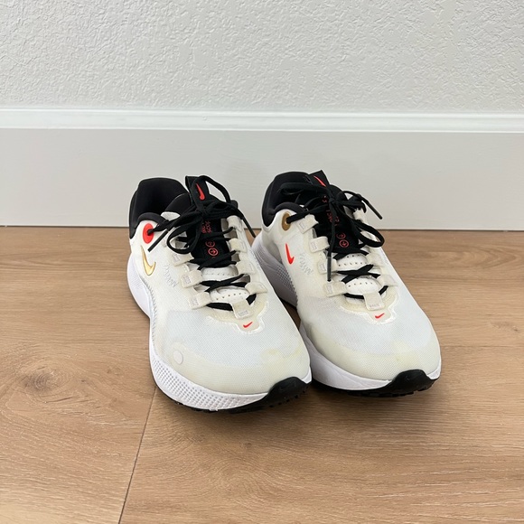 Nike Women's sneakers - Picture 3 of 13